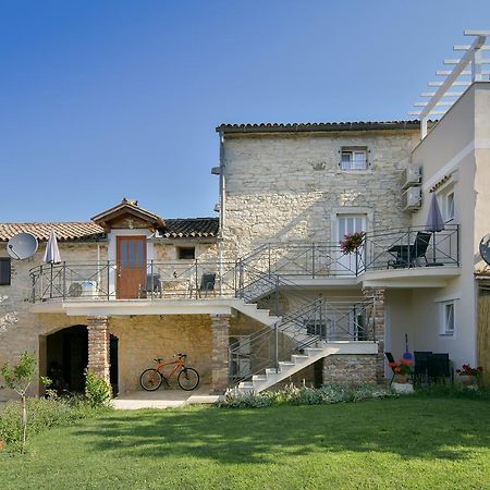 Apartments Borgo 8 Tar-Vabriga エクステリア 写真